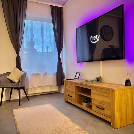G&G Luxury Apartment Am Stadtpark Бендорф Екстер'єр фото