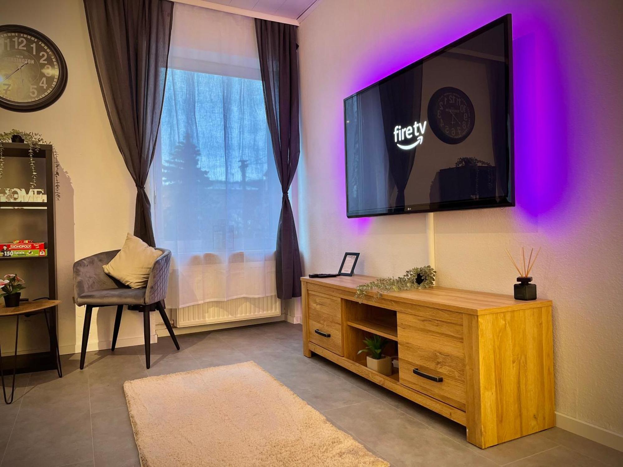 G&G Luxury Apartment Am Stadtpark Бендорф Екстер'єр фото